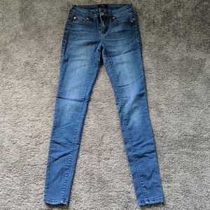 NWOT Garage Jeans medium wash size 0